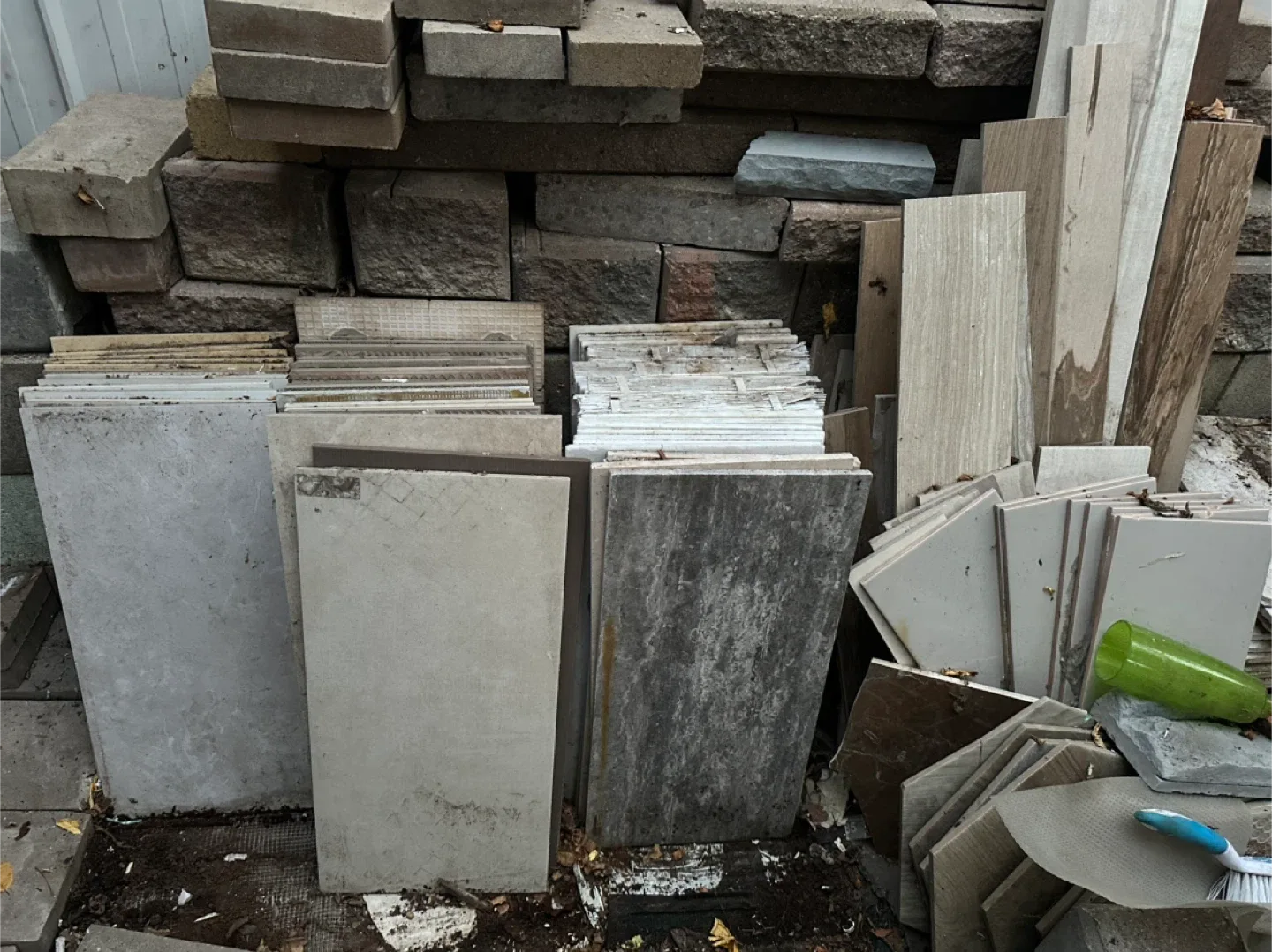 Tiles FREE ! thumbnail