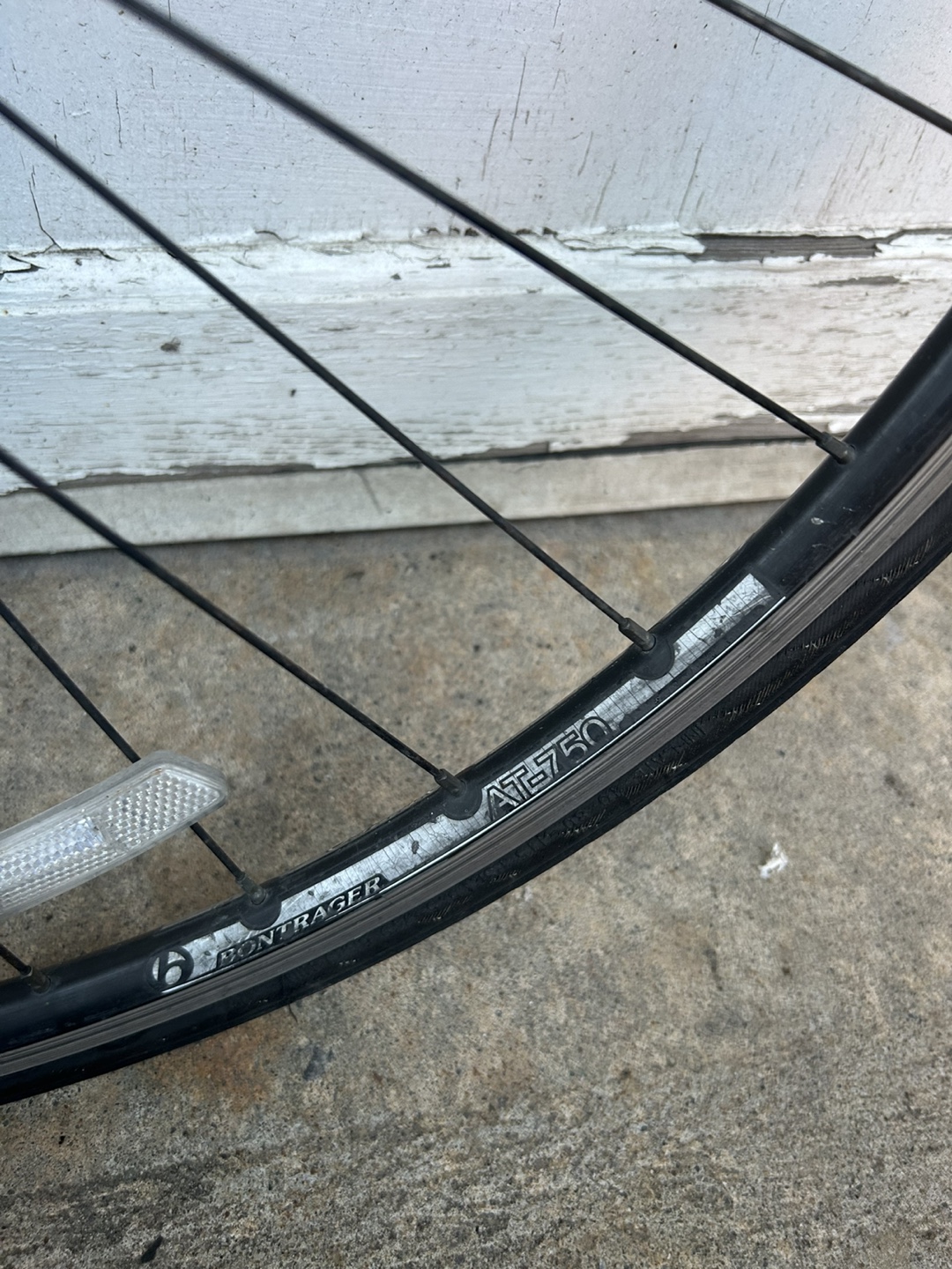 Bontrager AT-750 Wheel with Bontrager 700x25 Tire - photo 3