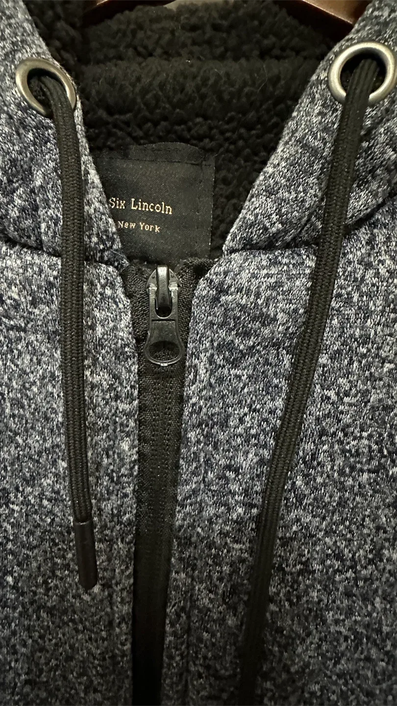 Six Lincoln New York Men’s Sherpa Lined Hoodie - Size M image indicator(4)