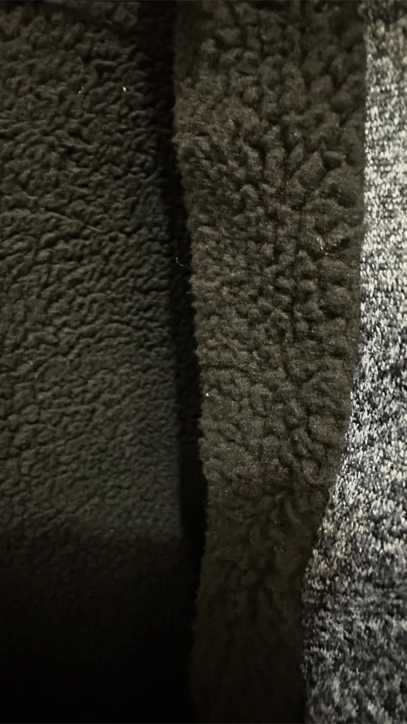 Six Lincoln New York Men’s Sherpa Lined Hoodie - Size M image indicator(7)