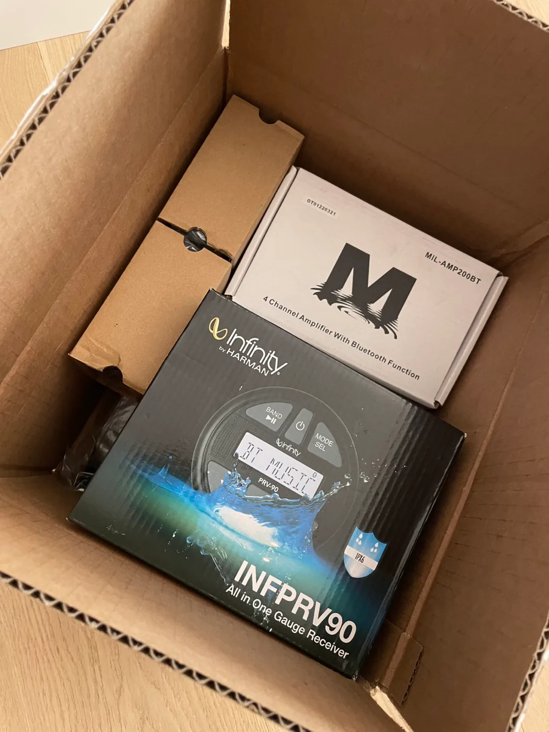 Infinity Marine Receiver, 2x 3.5" 75W Speakers, Amp w/Kit. New! image indicator(9)