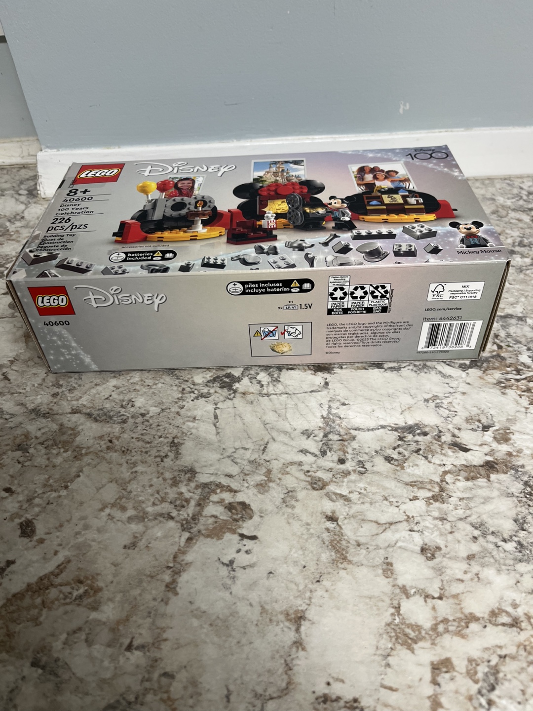 LEGO Disney 40600 Disney 100 Years Celebration - photo 5