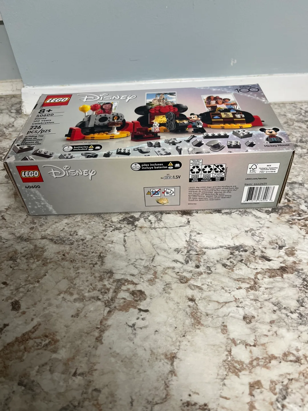 LEGO Disney 40600 Disney 100 Years Celebration image indicator(5)