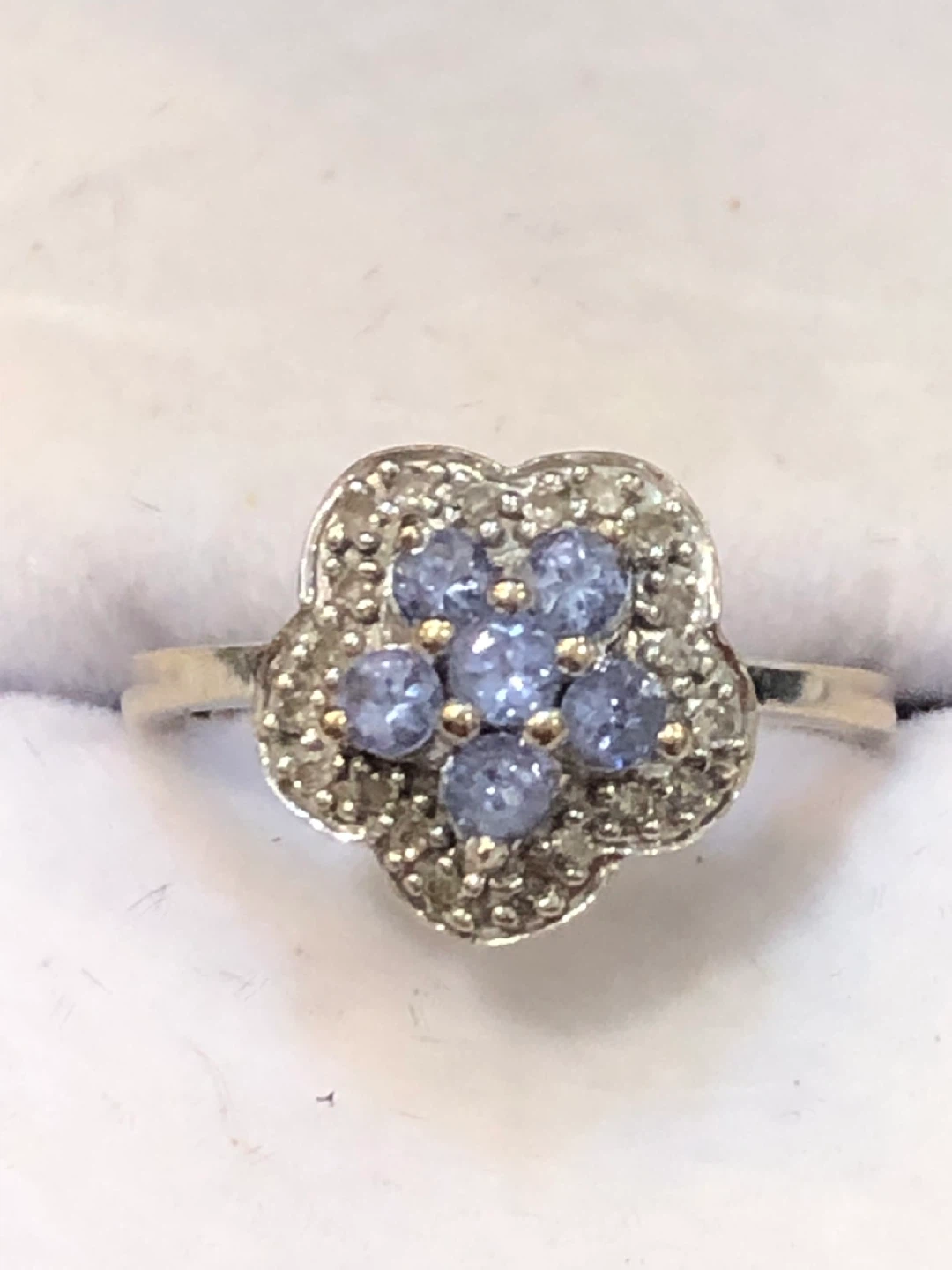 10k w/gold diamond and Tanzanite Ring