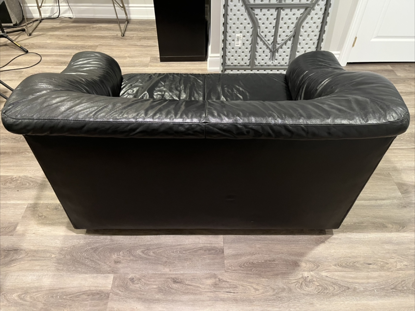 Black Genuine Leather Loveseat - photo 2
