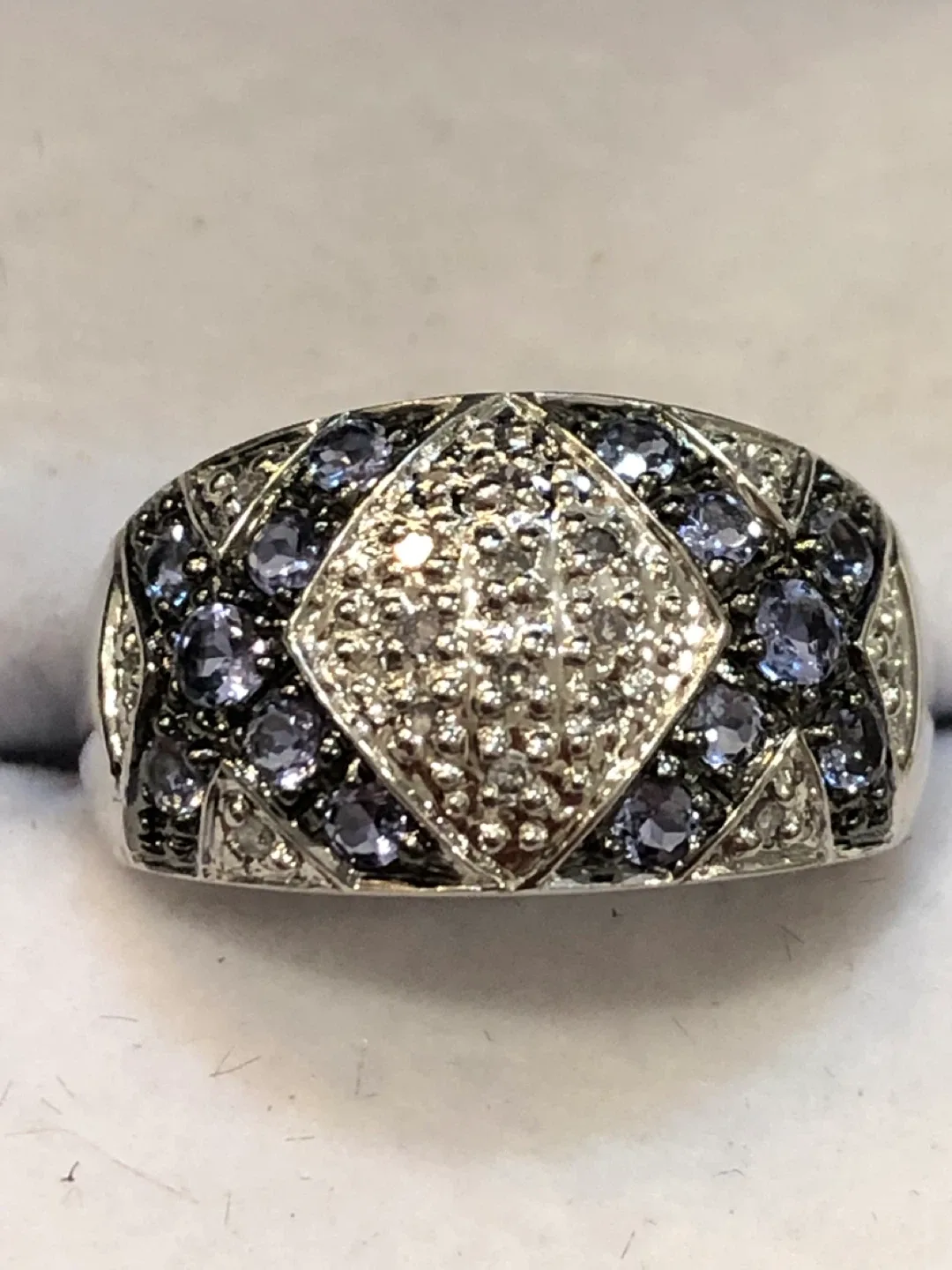 Diamond and Tanzanite 10k white gold Ring thumbnail