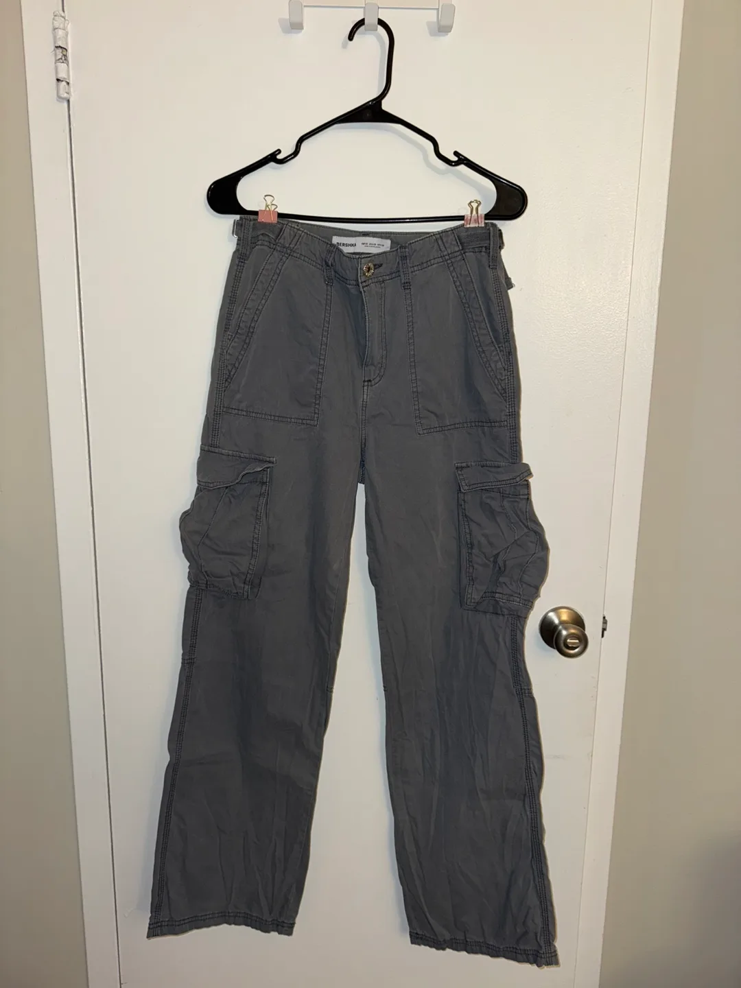 Bershka Gray Cargo Pants thumbnail