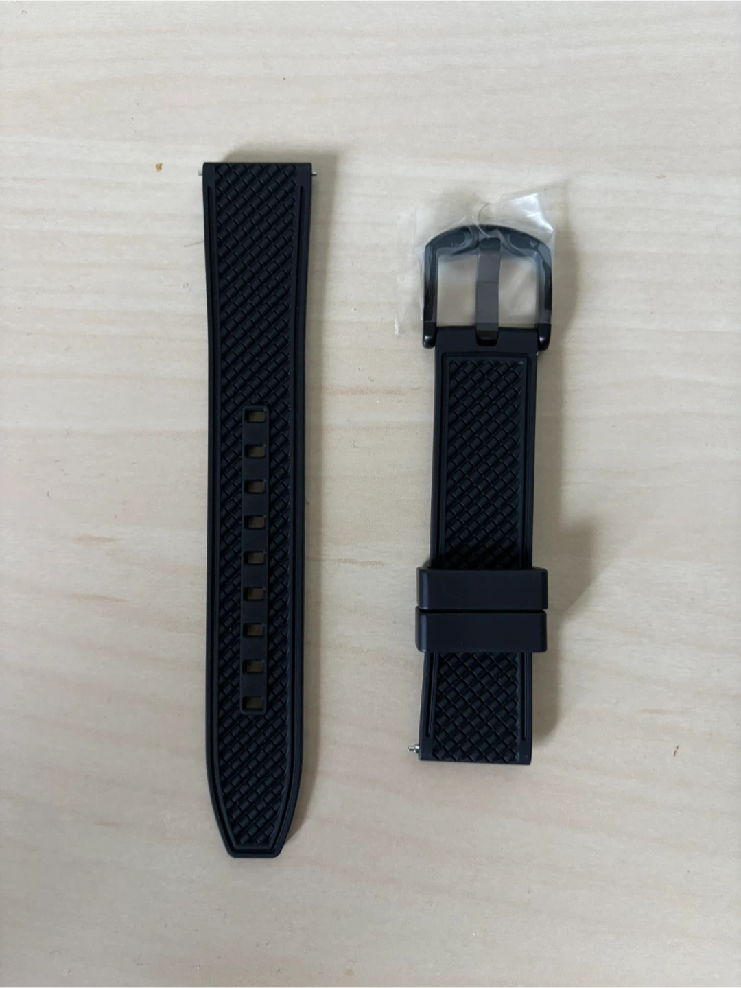 Black Rubber Watch Strap – New - photo 2