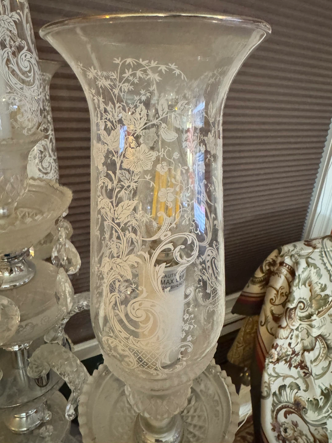Elegant Crystal Chandelier - photo 3