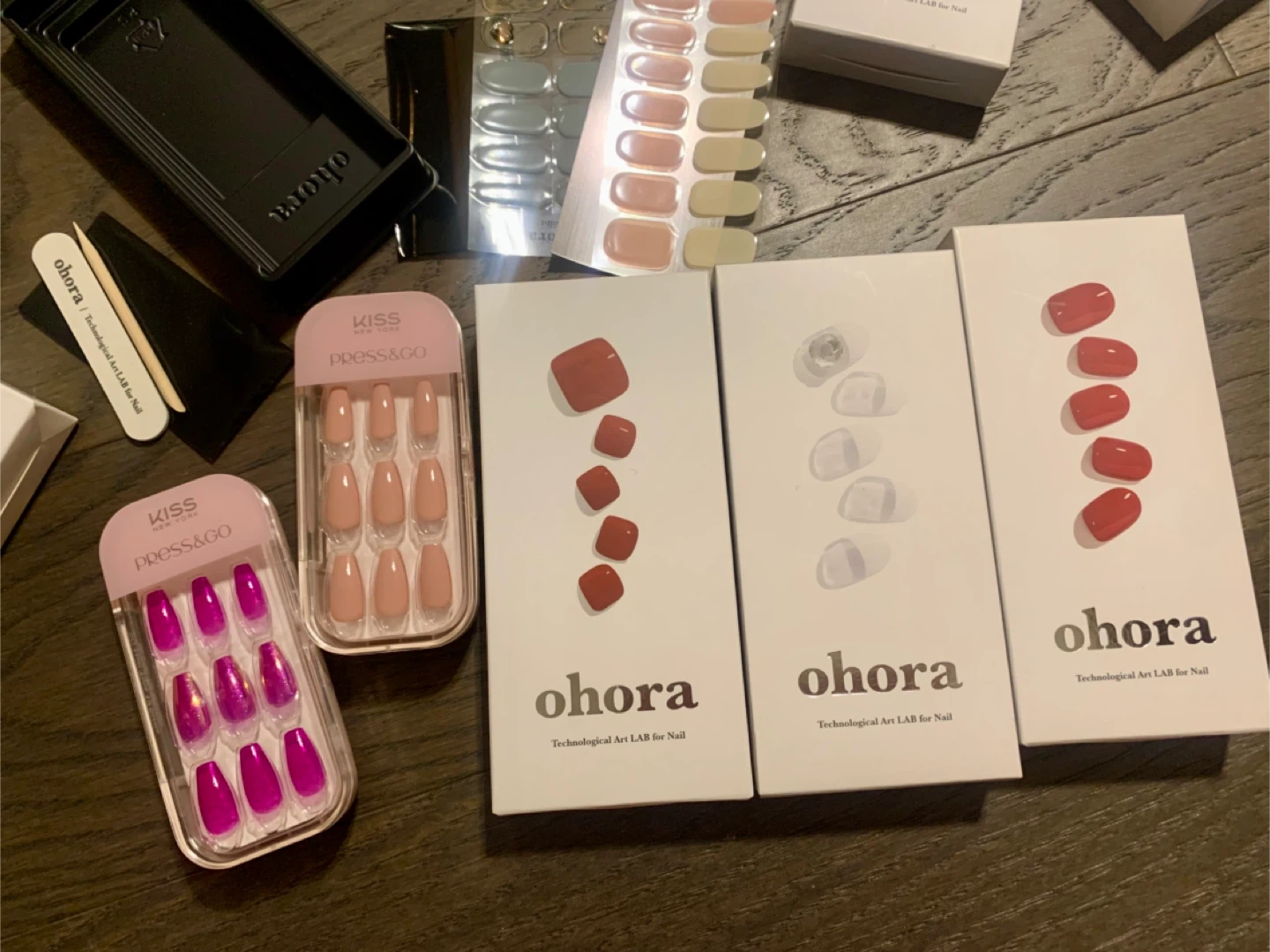 Ohora & Kiss Press-On Nails