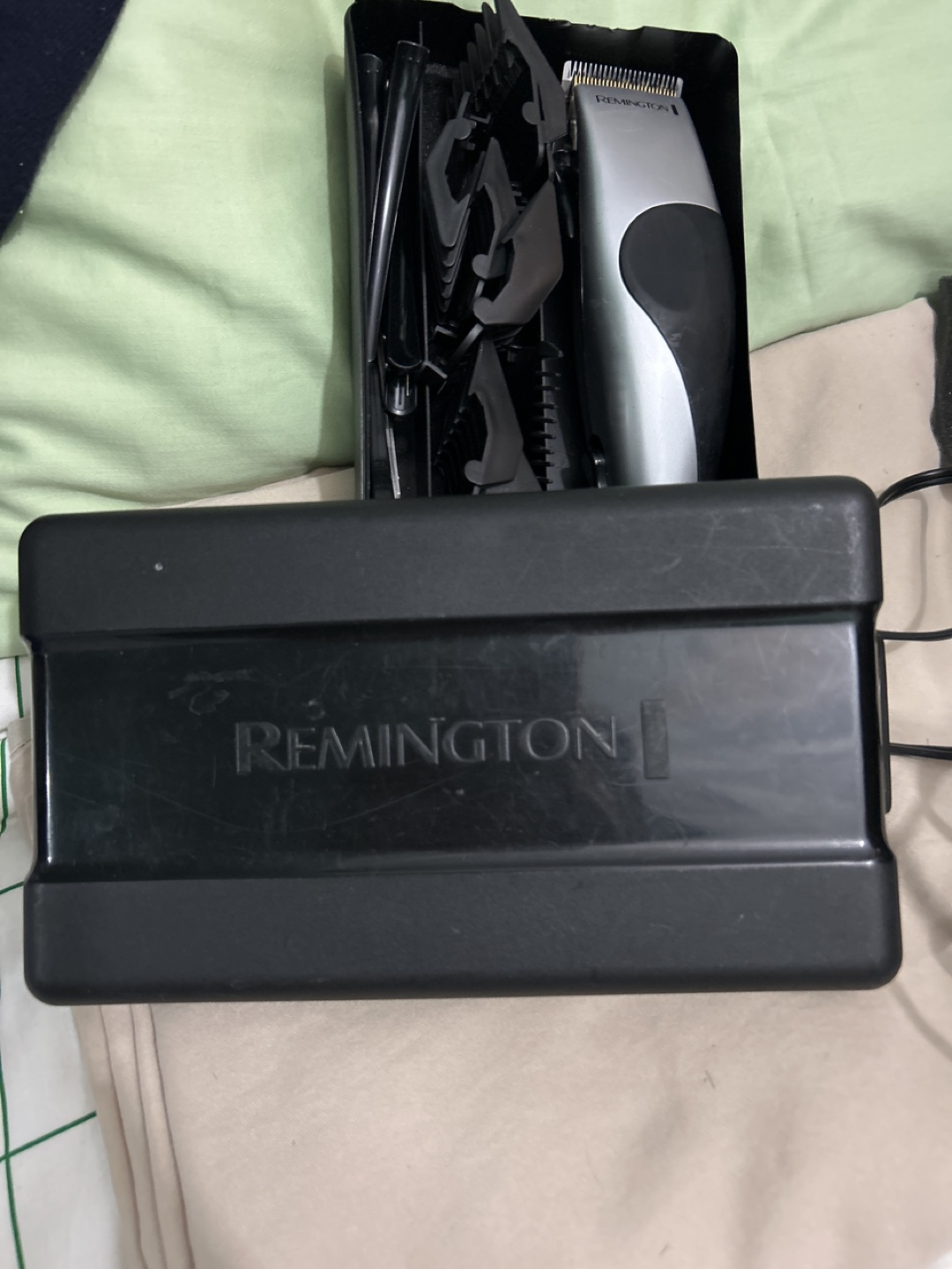 Remington Hair Clipper with Case - photo 2