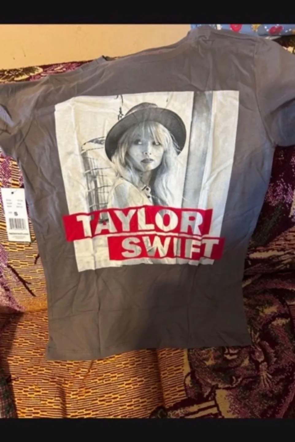 Taylor Swift Graphic Tee - Size S