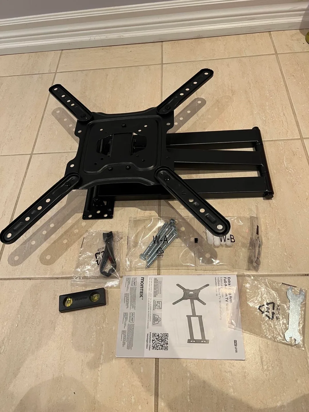 Montek Full Motion TV Wall Mount thumbnail