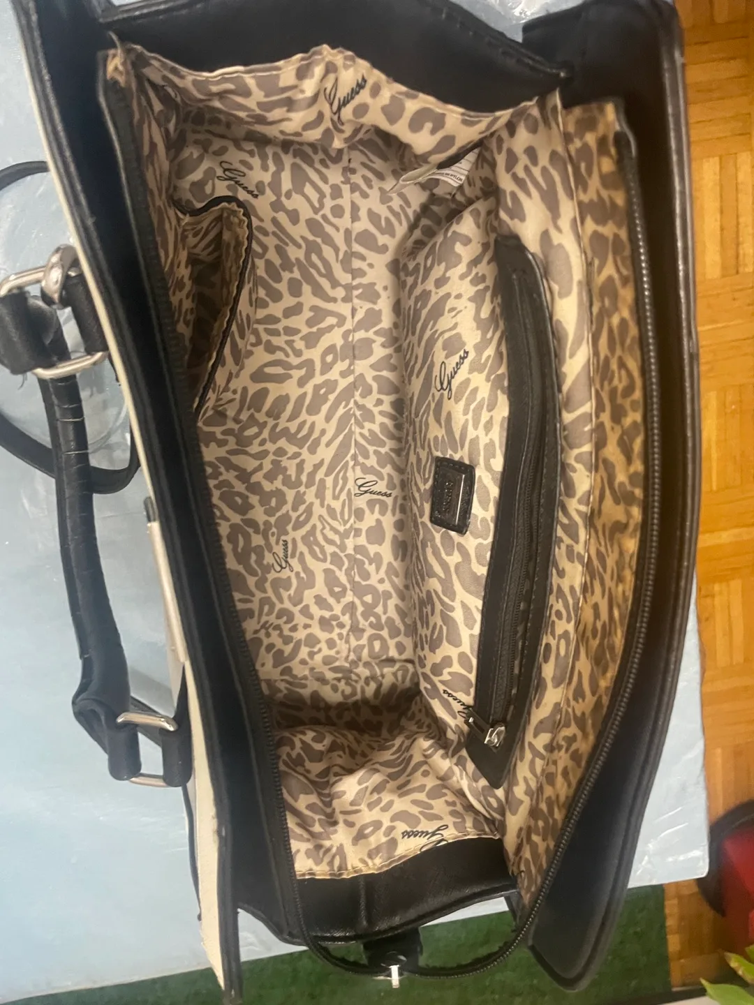 Guess Satchel Bag - Grey & Black image indicator(3)