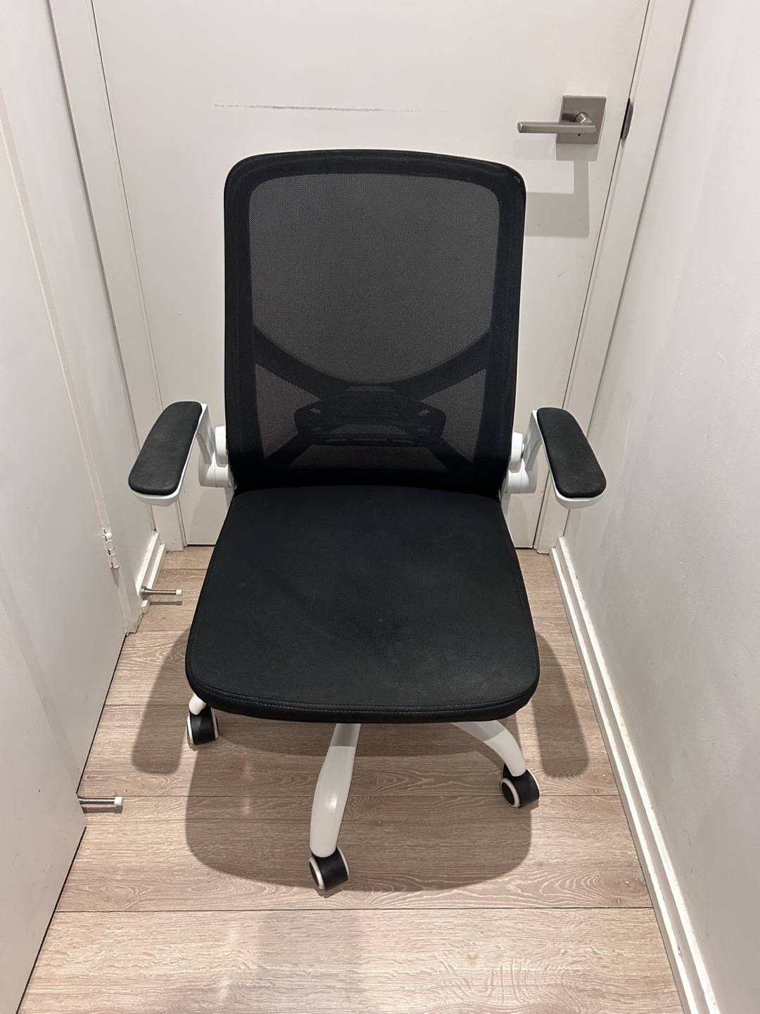 Black Mesh Office Chair