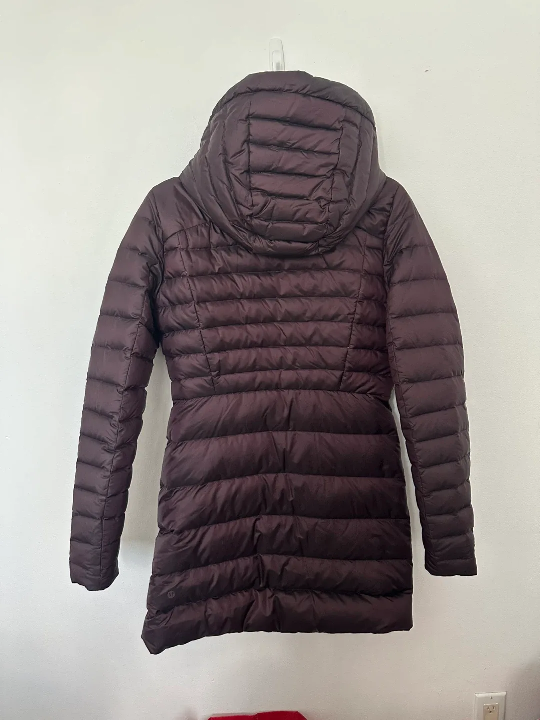 Lululemon Brave The Cold Jacket Black Cherry Puffer Winter image indicator(9)