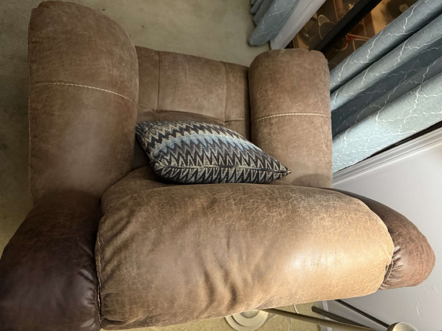 Brown Leather Recliner Chair - photo 4