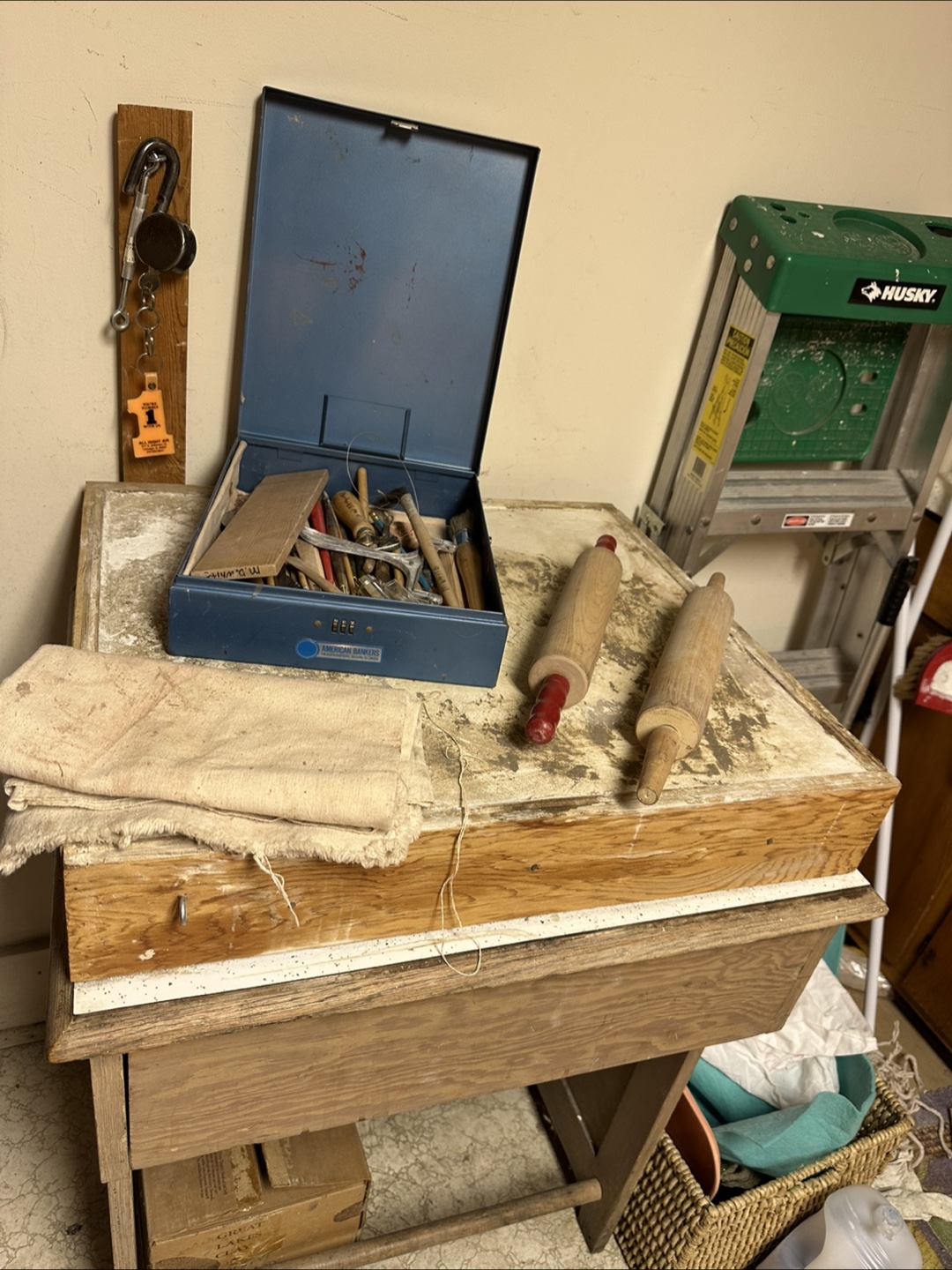 Plaster Clay Wedging Table and Pottery Tools
