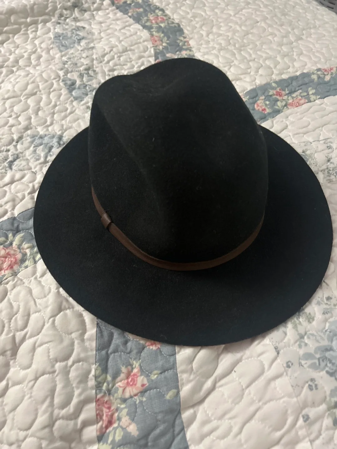 Black Hat – Indigo thumbnail