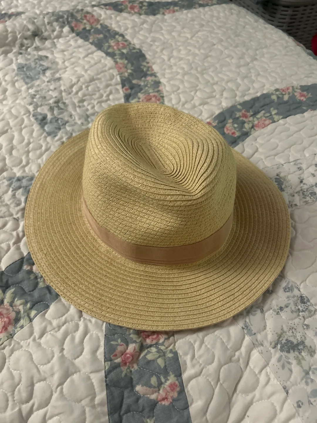 Beige Straw Hat – H&M thumbnail