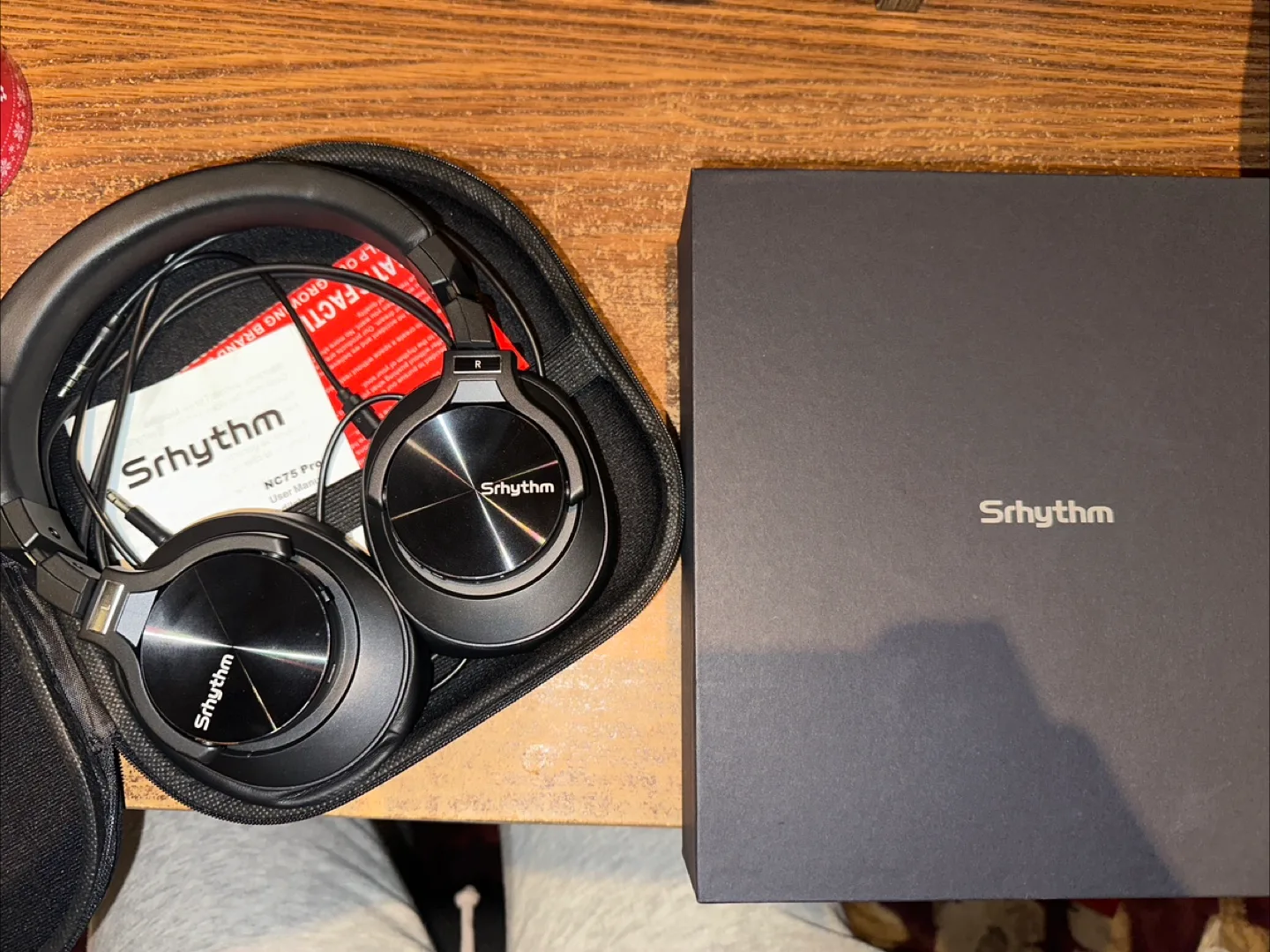 Srhythm NC75 Pro Black Headphones thumbnail
