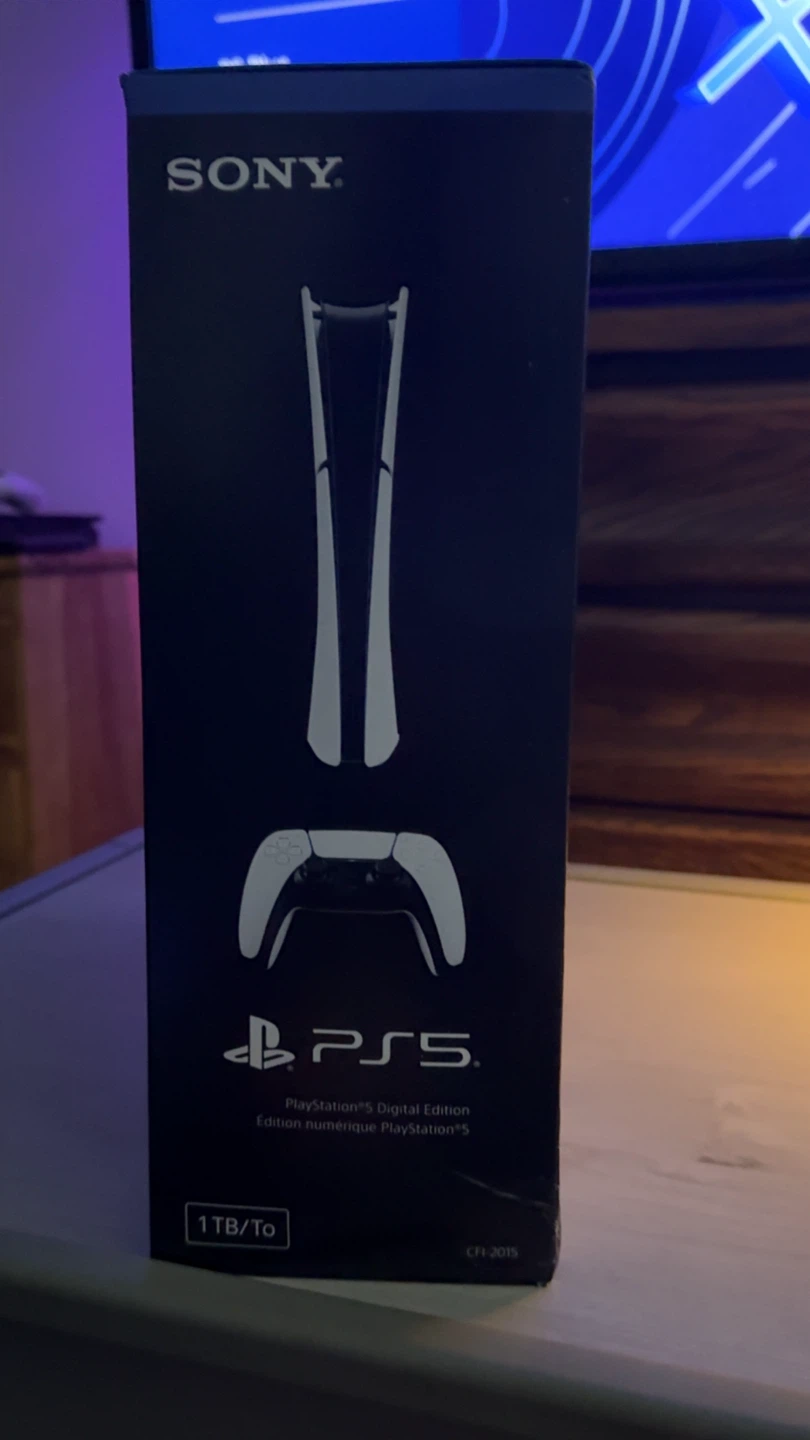 New Sony PlayStation 5 Digital Edition