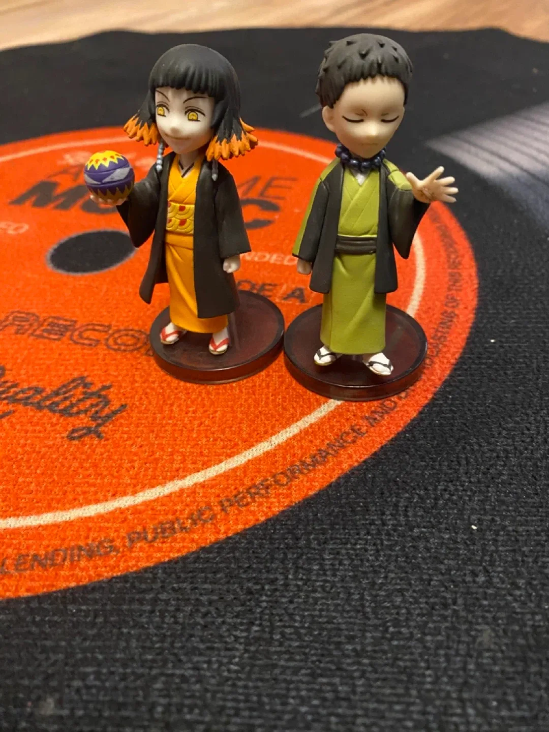 Susamaru & Yahaba figurines thumbnail