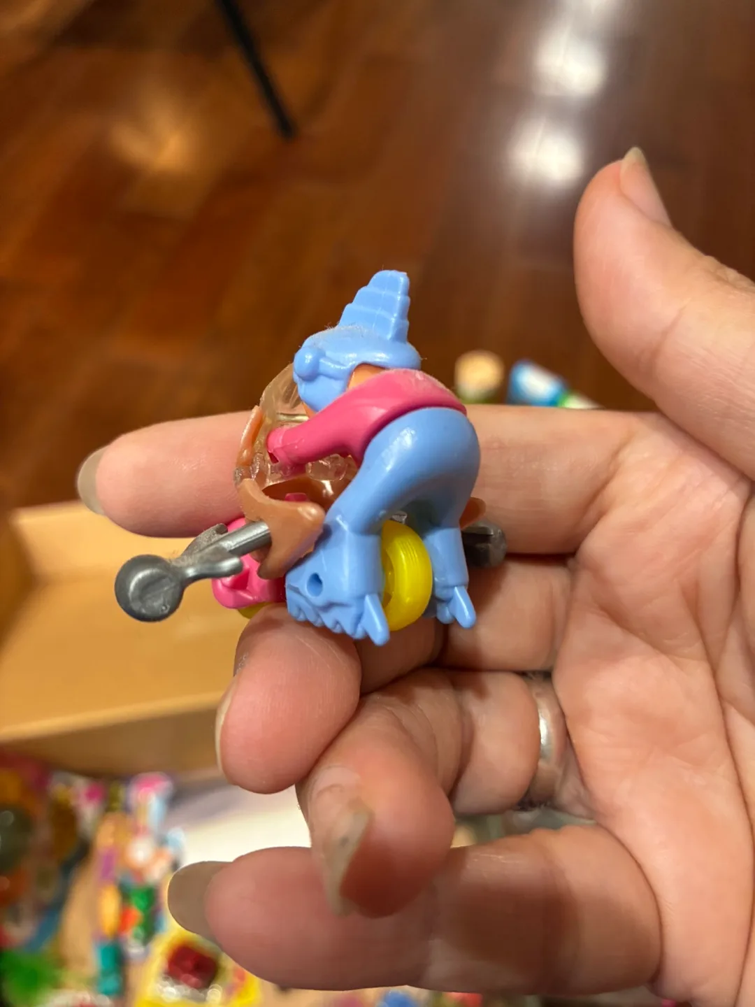 Kinder Surprise Toy Figurine image indicator(3)