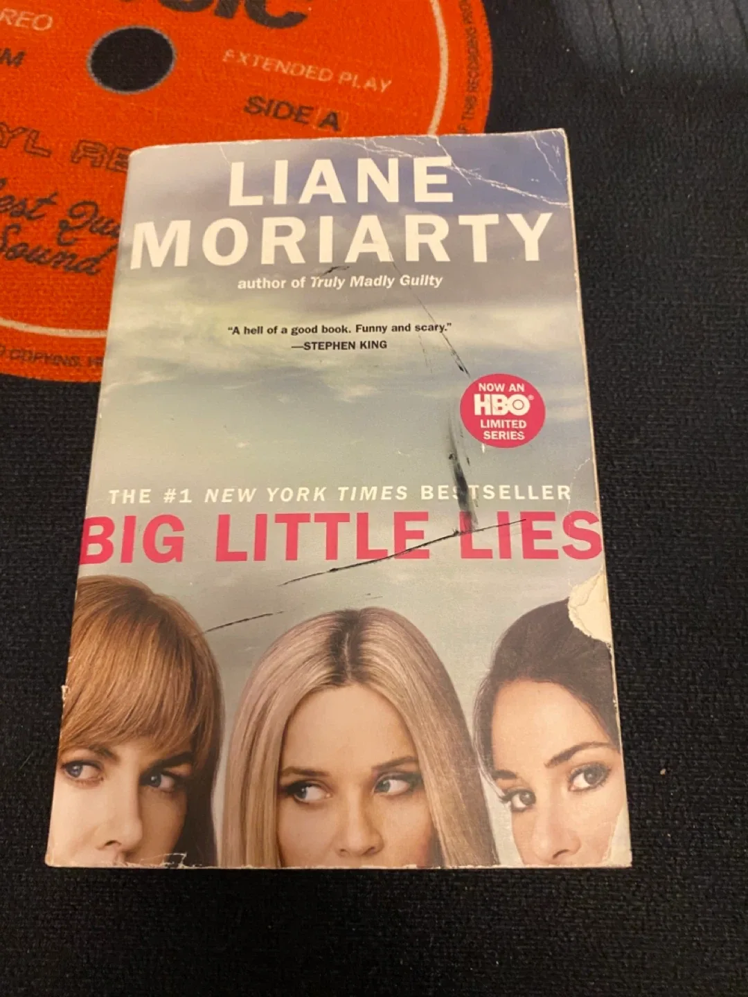Big Little Lies by Liane Moriarty thumbnail