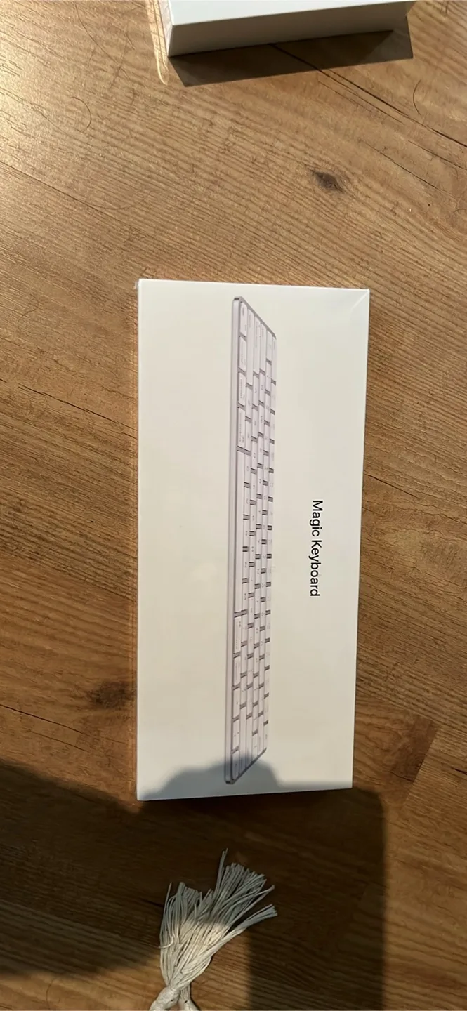 New Apple Magic Keyboard image indicator(3)