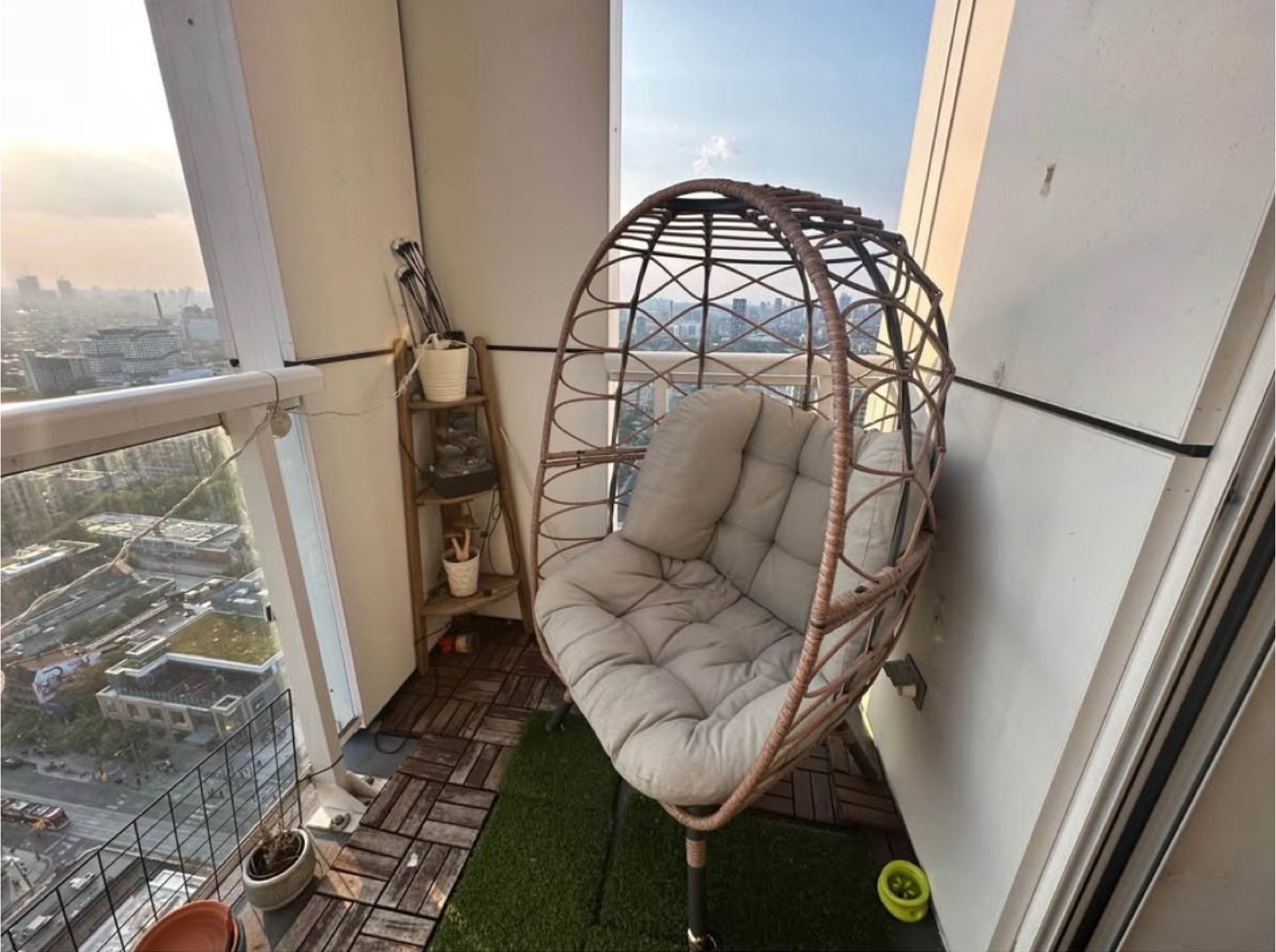 Canvas Sydney Egg chair with Cushion