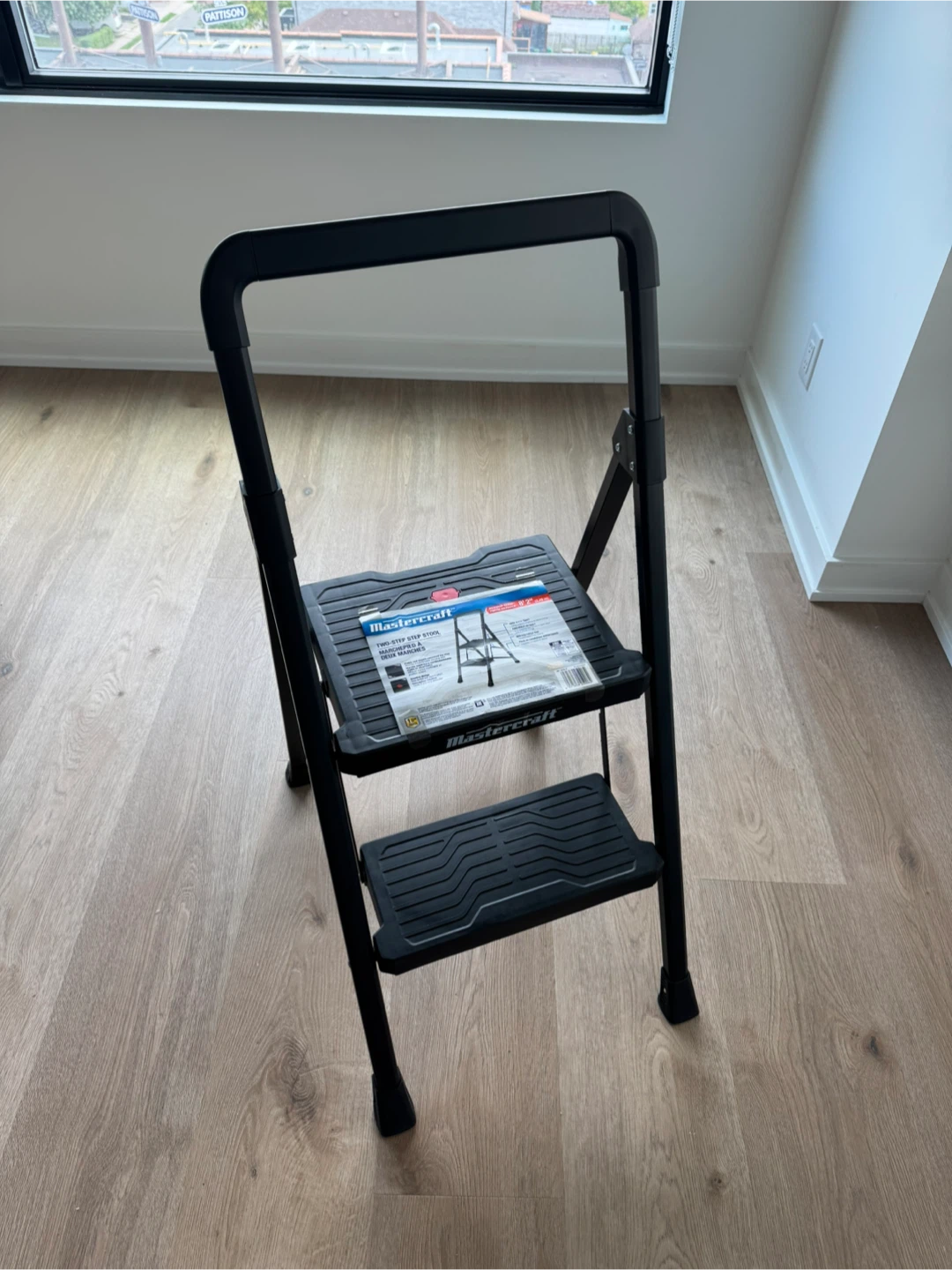 Mastercraft Two-Step Stool🥕