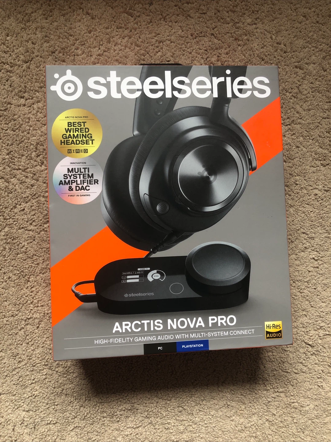 Steelseries arctis nova pro wired gaming headset