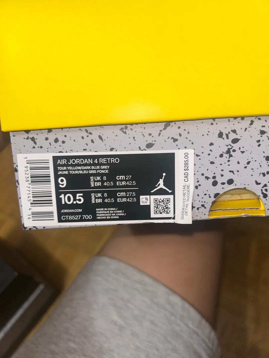 Air Jordan 4 Retro Lightning image indicator(7)