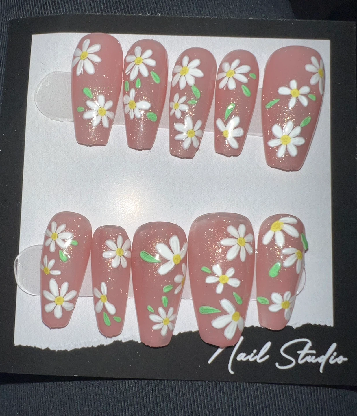 Handmade Press-On Nails - Daisy Design