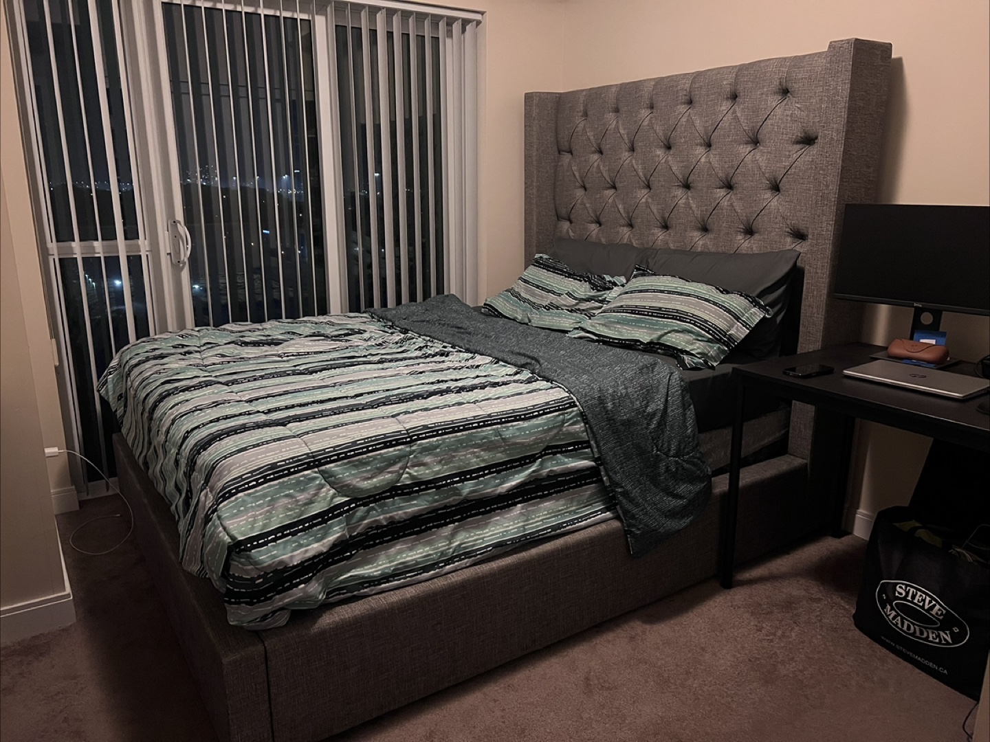 Need gone asap! Ashley Queen Upholstered Bed with Storage - photo 3