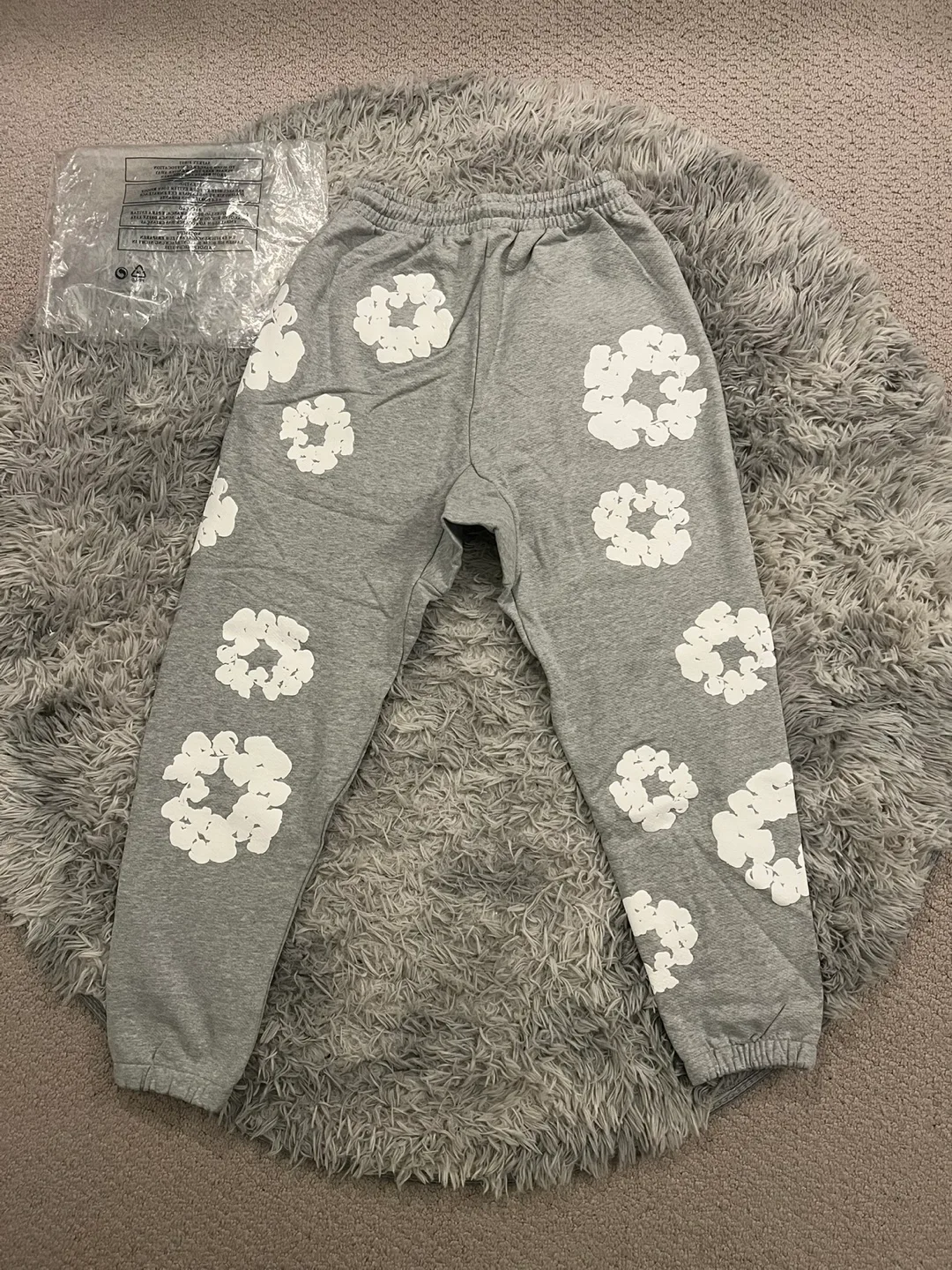 Denim Tears Sweatpants image indicator(4)