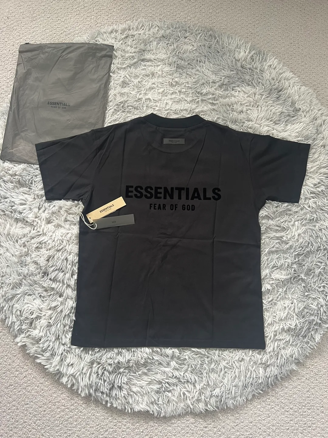 Essentials Tees image indicator(6)