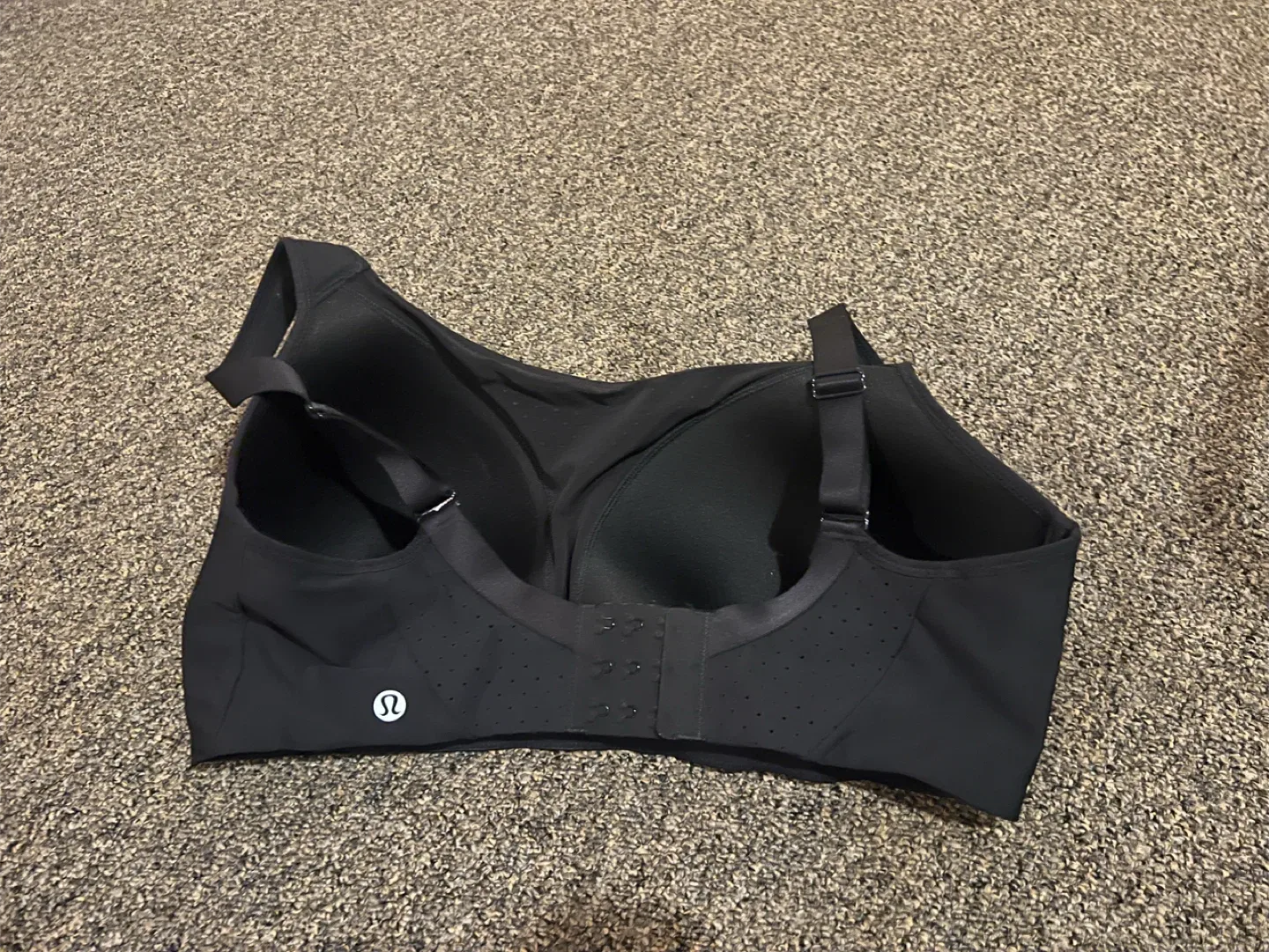 Lulu lemon bra image indicator(2)