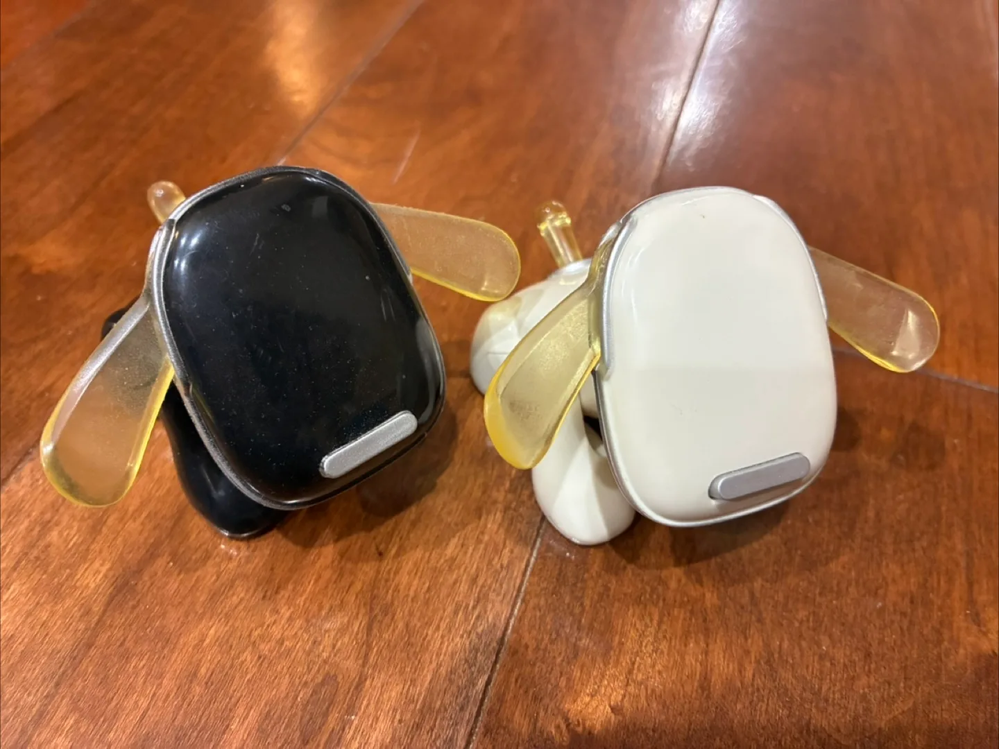 BK Kids meal - Vintage mini iDog Robot toy -WhiteSOLD thumbnail