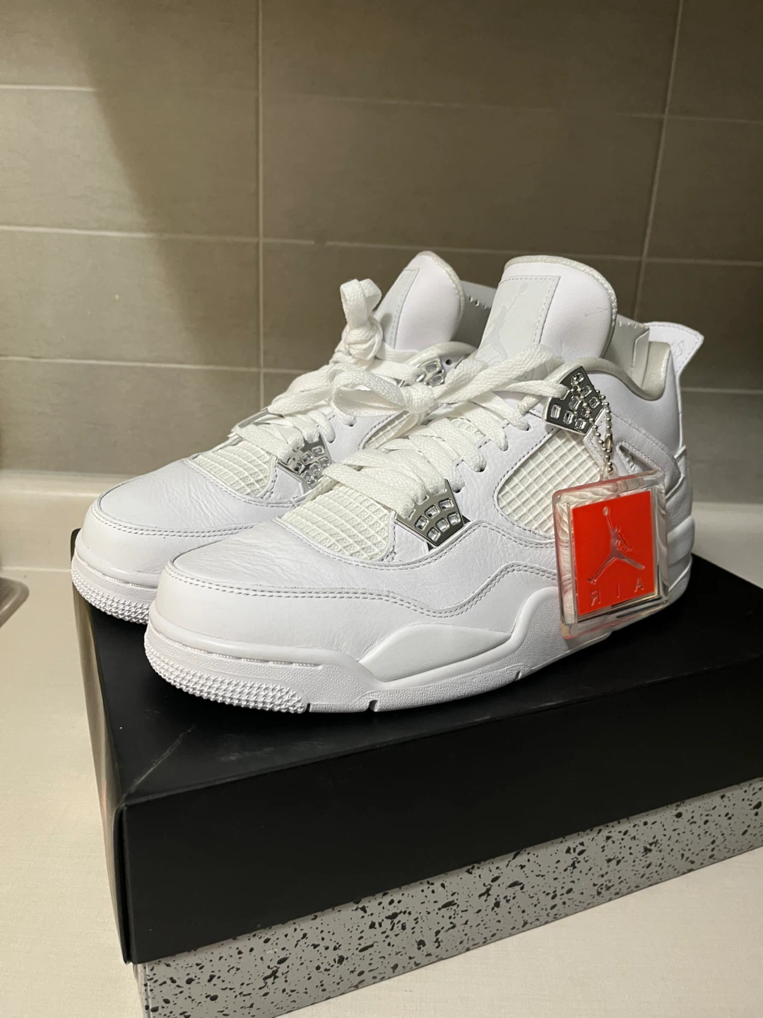New Jordan 4 Retro Pure Money (2024) Size 9.5 - photo 5