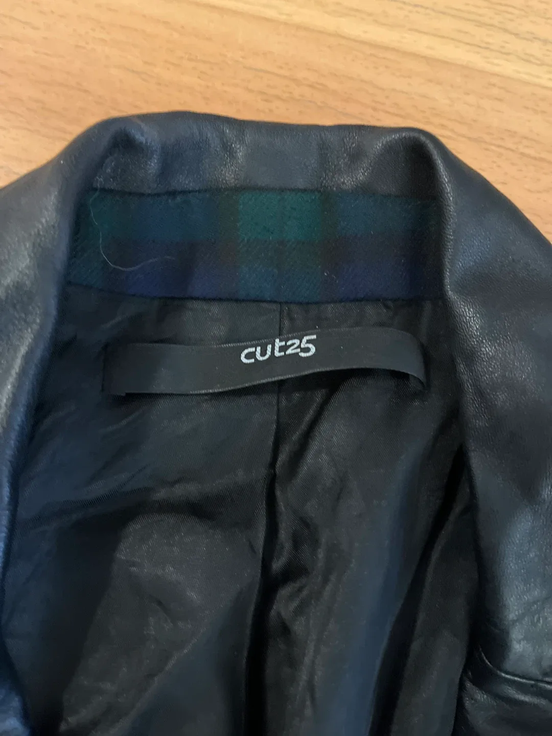 Cut25 Plaid Blazer - Size Small image indicator(2)