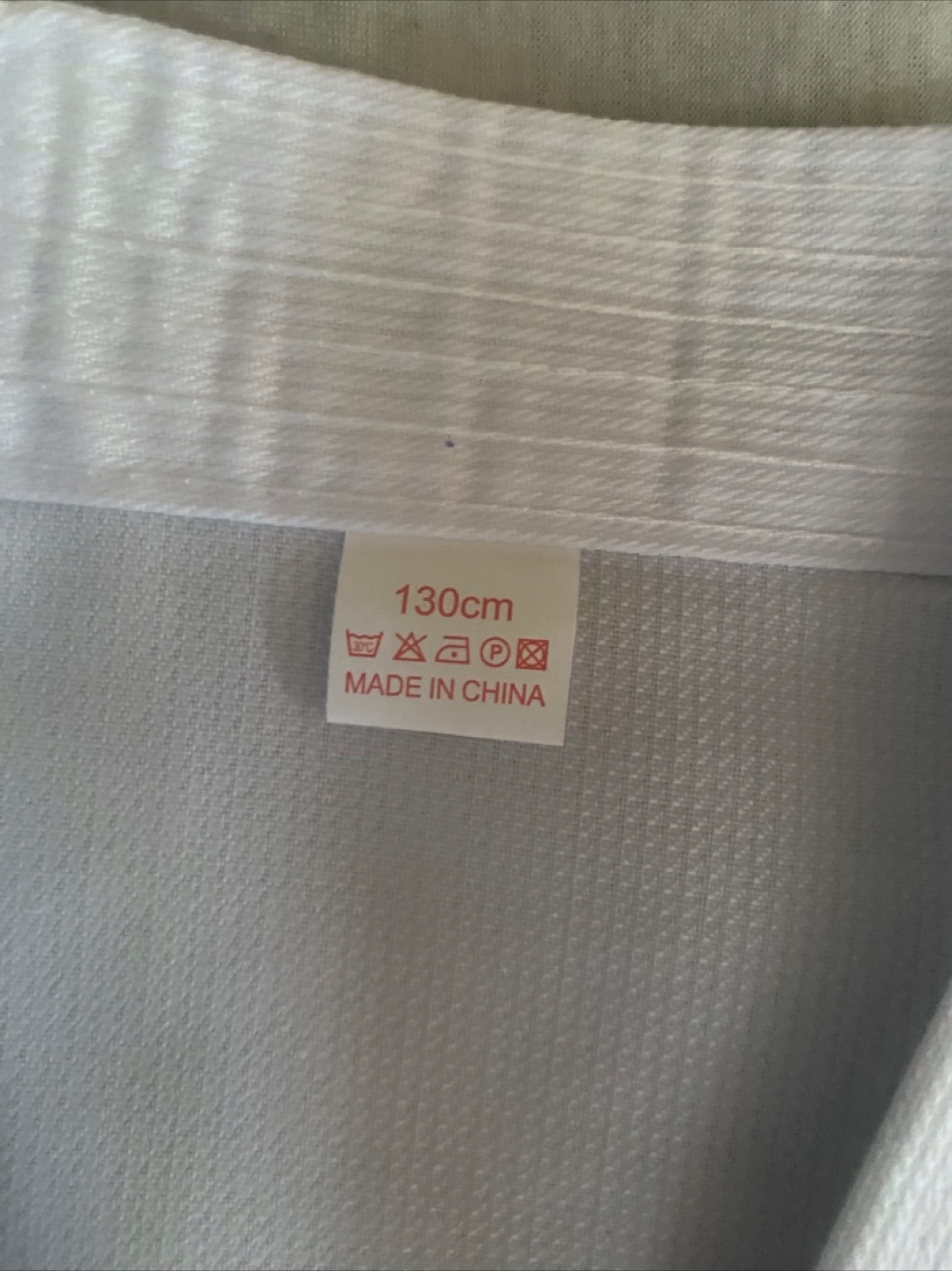 White Karate Gi - Size 130cm - photo 2