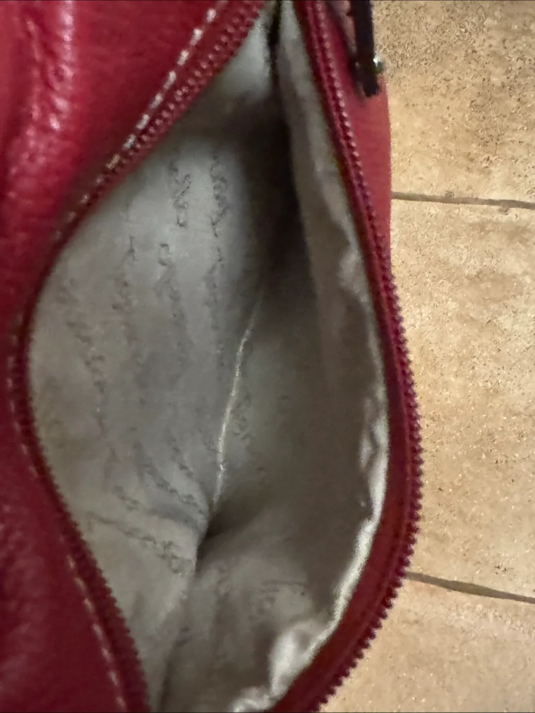 Tignanello Red Leather Handbag image indicator(8)