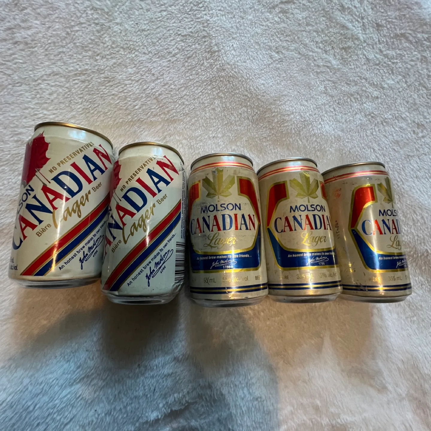 Vintage Molson Canadian Indy Collector Cans image indicator(2)