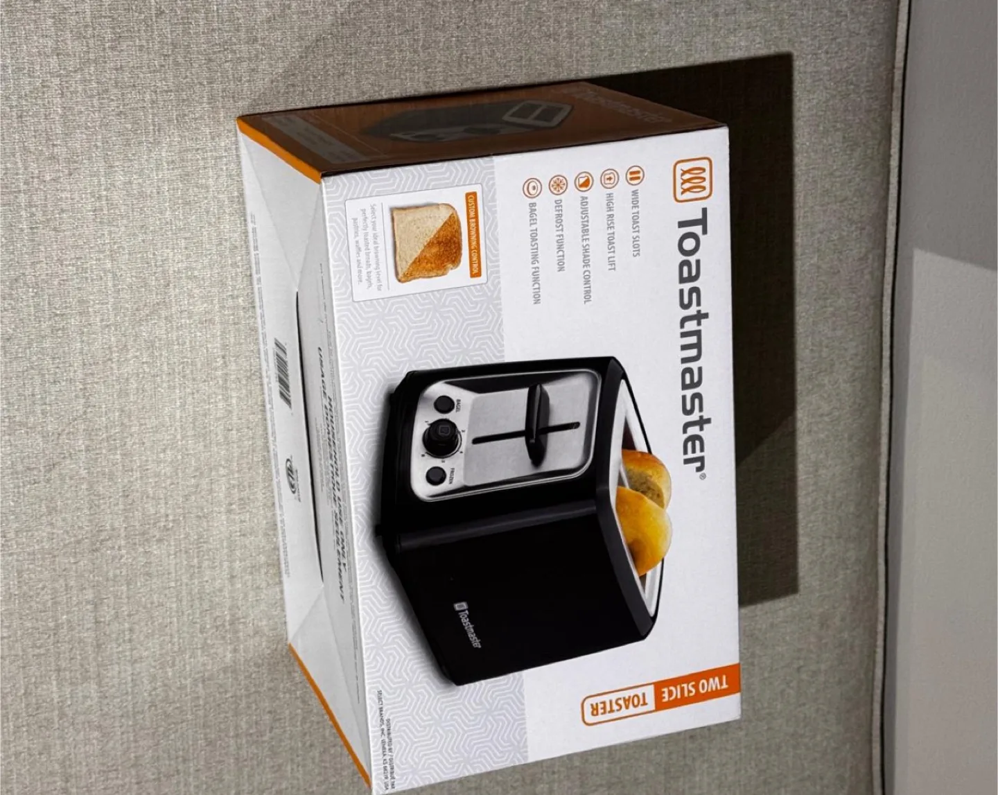 Toastmaster Two Slice Toaster - New in Box! thumbnail