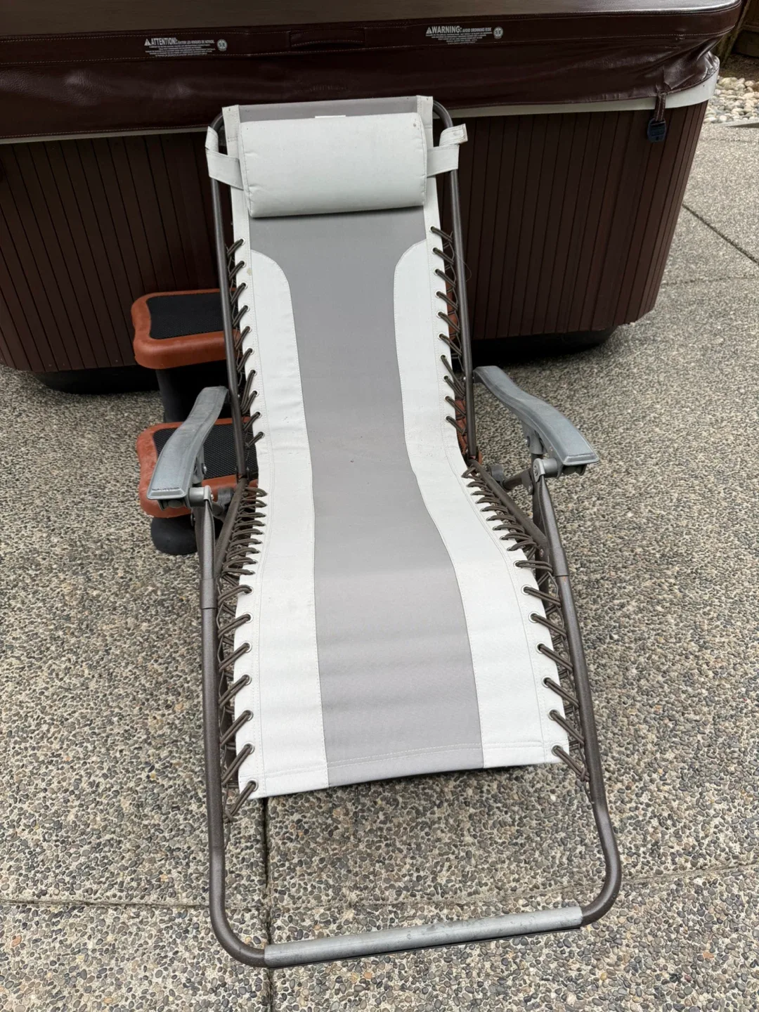 Zero Gravity Lounge Chair - Grey & White image indicator(4)