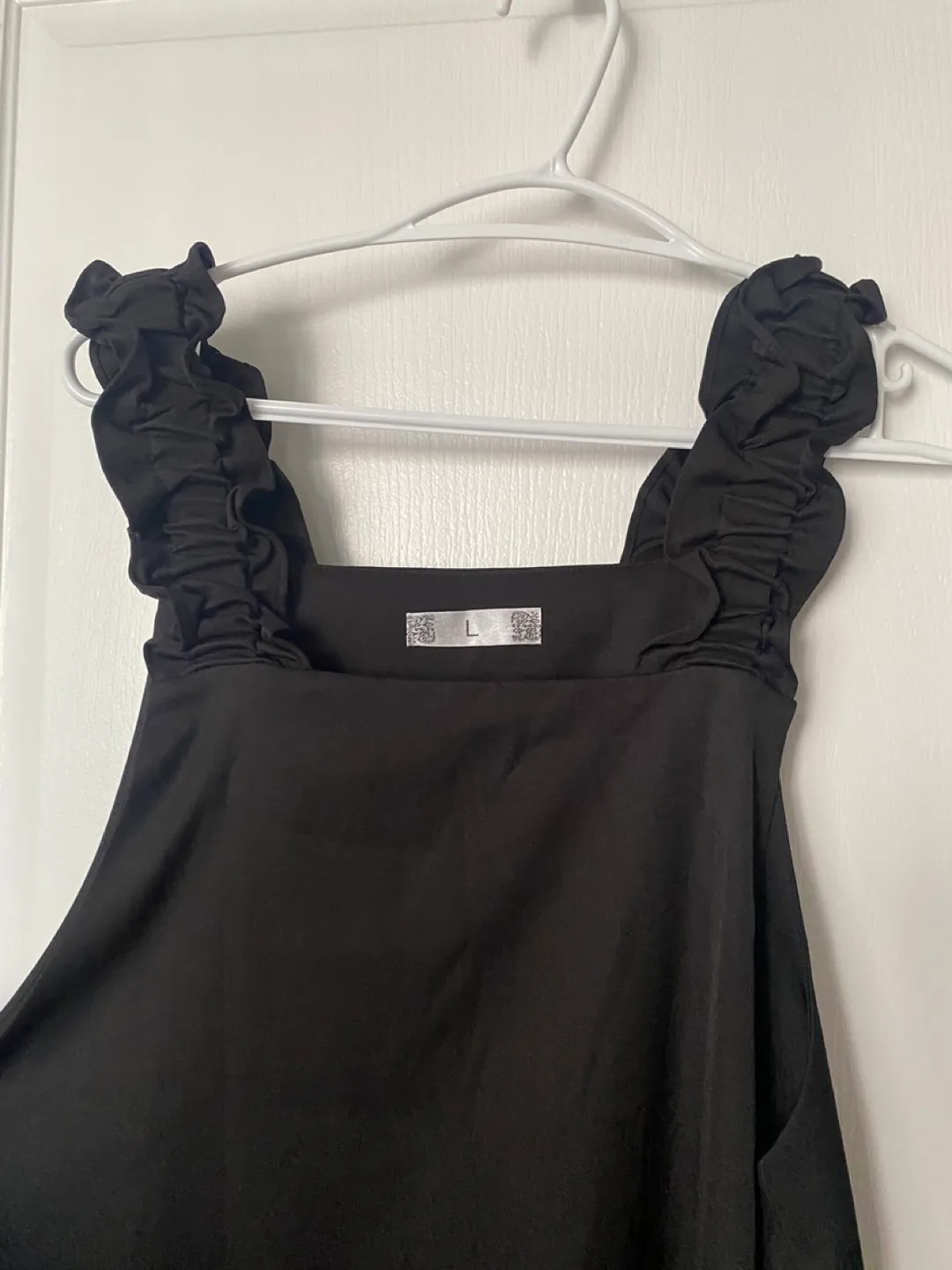 Black Dress - Size L image indicator(3)
