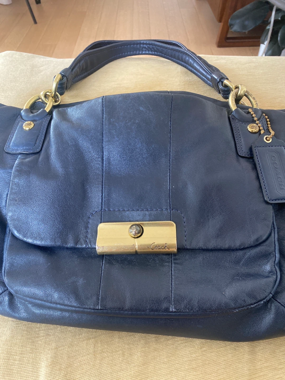 Coach Navy Blue Leather Handbag - photo 3
