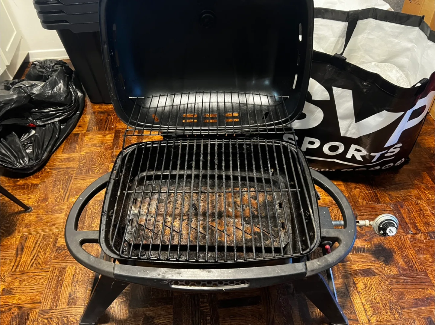 Blue Rhino Crossfire Portable Grill image indicator(5)